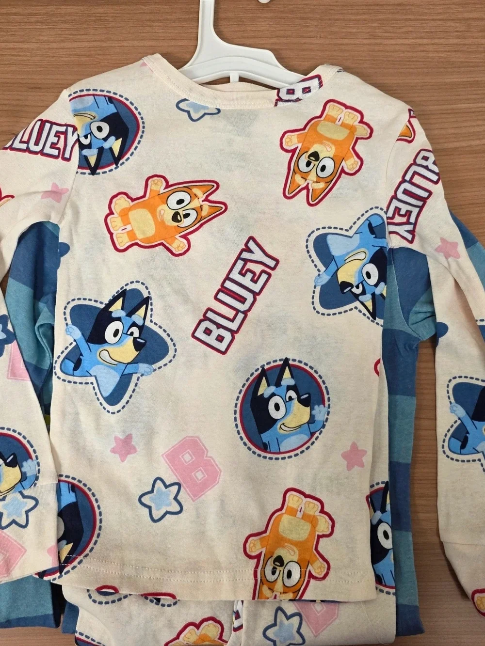 Size 6 Bluey Cream Long-Sleeve Pajama Top for Kids 4pc Set